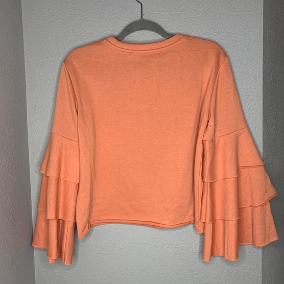 NWT Almost Famous Tiered Bell Sleeve Sweater - Picture 4 of 6